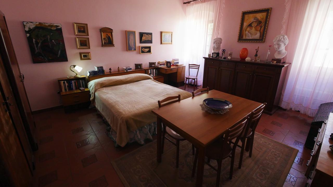 Austria 1843 Bed & Breakfast Durrës