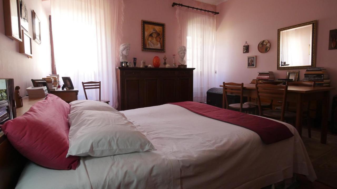 Austria 1843 Bed & Breakfast Durrës